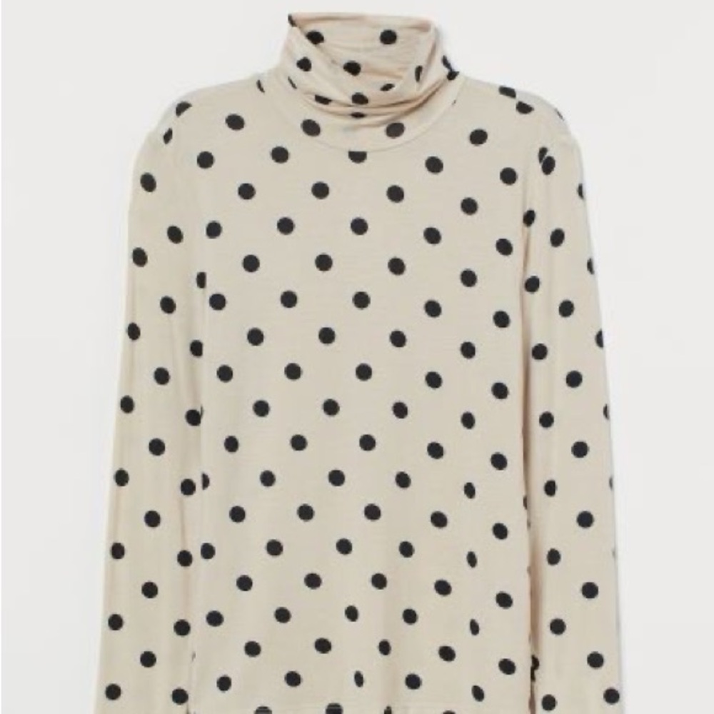 H&M polkadot turtleneck top